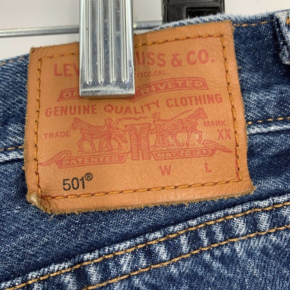 LEVI'S Premium Label Size 31 Jeans button fly High Rise Cut Offs Shorts 501 Dark - Picture 4 of 11